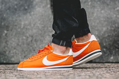 nike cortez blau weiß orange|nike cortez nylon clay orange.